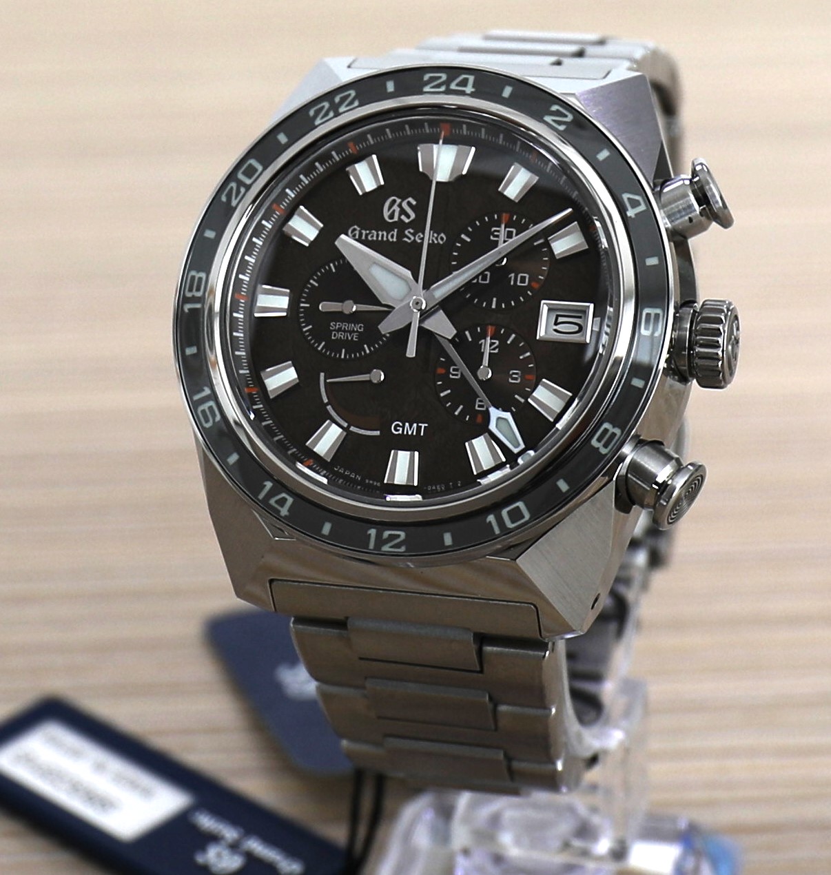 Grand Seiko Sport Collection - Lion Limited Edition 500pcs - Spring Drive  GMT Chrono
