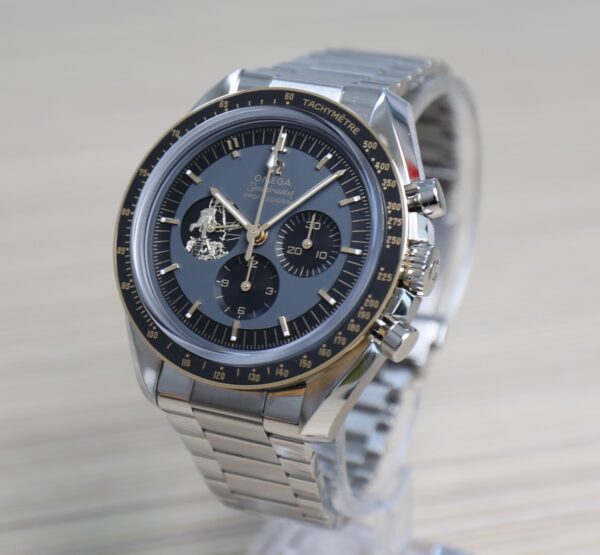 Omega Speedmaster Professional Moonwatch Apollo 11 50th - Unworn - Full Set