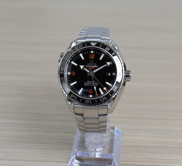 Omega Seamaster Planet Ocean GMT - 43.5mm - Black Ceramic Bezel - Unworn - Full Set - Image 7