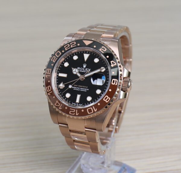 Rolex GMT-Master II - Everose - 40mm - 18K Full Rose Gold - 126715CHNR - Unworn - Full Set