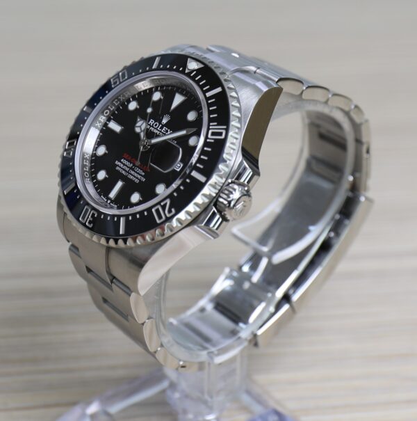 Rolex Sea-Dweller - Anniversary - Red Code 126600 - 43mm - Fliplock - V good conditions - Full Set - Image 6