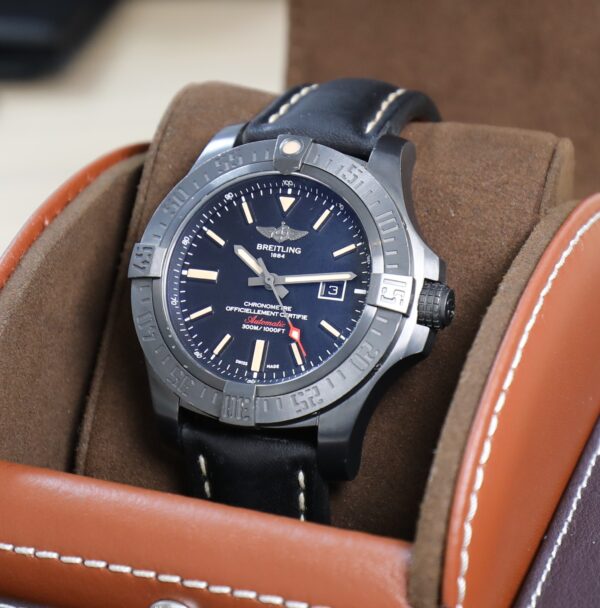 Breitling Avenger Blackbird 48mm - Very Good Conditions - Full Set - With Extra Original Strap - Image 5