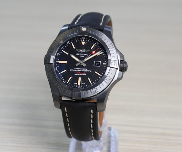 Breitling Avenger Blackbird 48mm - Very Good Conditions - Full Set - With Extra Original Strap - Image 7