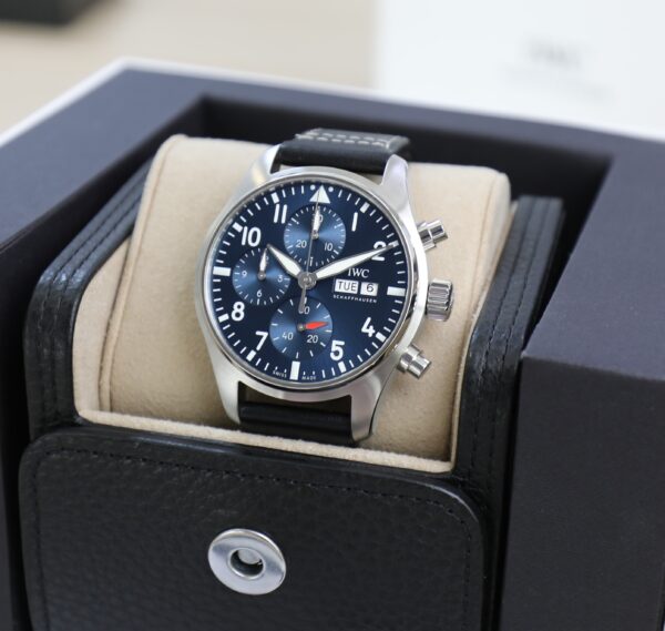 IWC Pilot Chronograph - 41mm - Blue Dial - Leather and Rubber Strap - V Good Condit - Full Set - Image 5