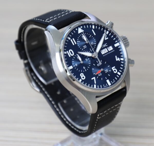 IWC Pilot Chronograph - 41mm - Blue Dial - Leather and Rubber Strap - V Good Condit - Full Set - Image 9