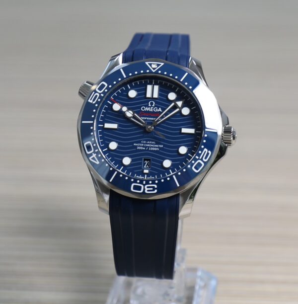 Omega Seamaster Diver 300M - Blue Dial - Rubber Strap - New- 2025 - Full Set - Image 7