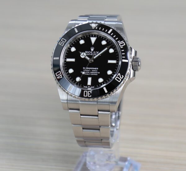 Rolex Submariner -124060 - No Date - 41mm - Very Good Conditions - Box & Papers - Image 7