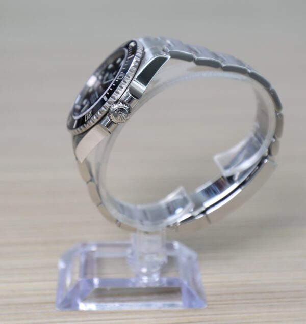 Rolex Submariner -124060 - No Date - 41mm - Very Good Conditions - Box & Papers - Image 13
